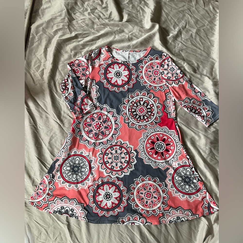 Dress sz large pattern 3/4 sleeve loose fit dress pockets PP 20 L 37 sleeve 18”